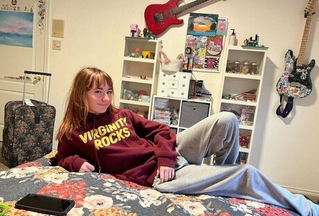 Sammynoodlesoup adult model pic