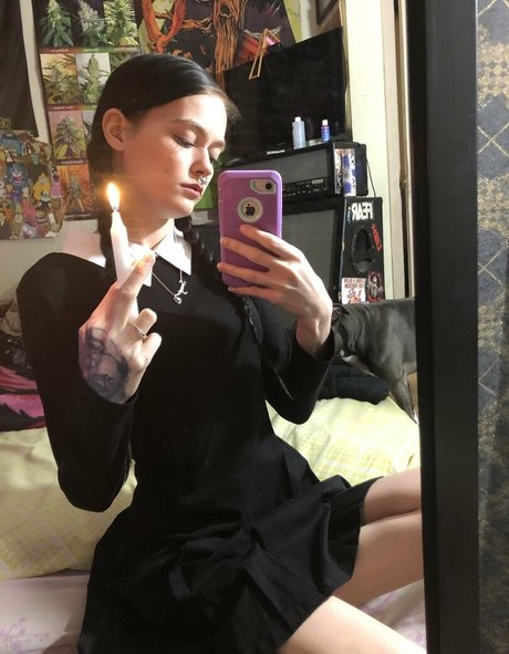 peacheyscreams model perfect archive