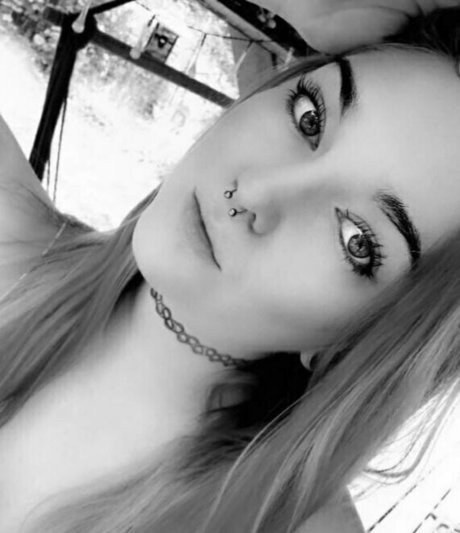 doitwithdaisy actress galleries