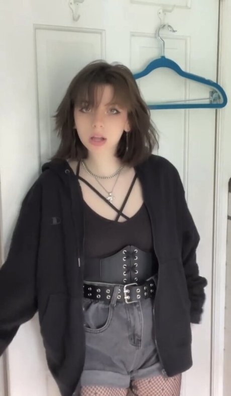 Cultarr beautiful model pics