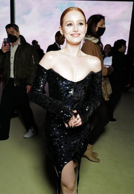 Madelaine Petsch naked pornstar pictures