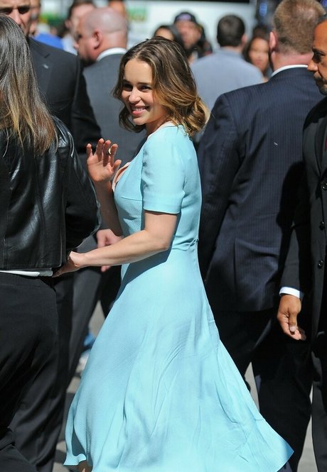 Emilia Clarke erotic pornstar galleries