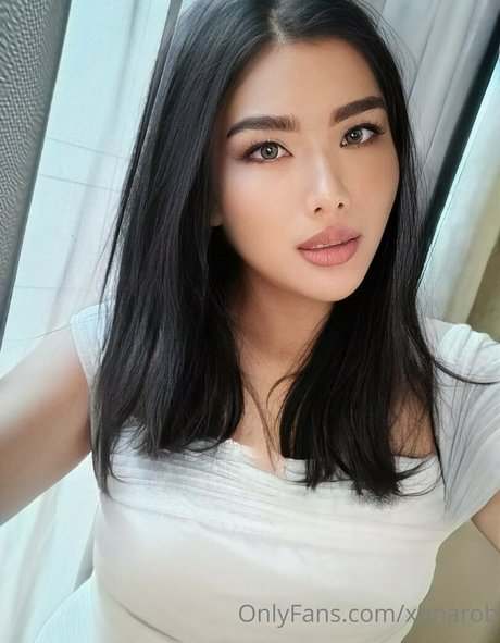 xtinarob high quality actress picture