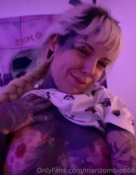 marizombie666 beautiful pornstar pic