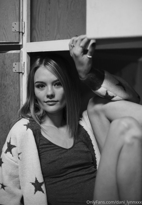 lilbird 777 pornstar pretty images