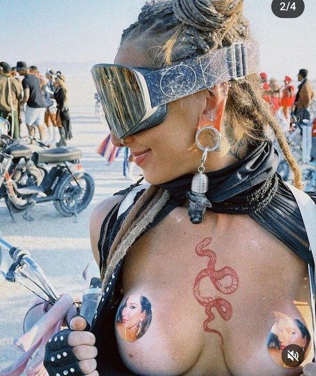 Bruna Bello free pornstar galleries