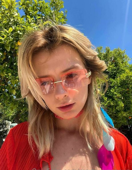 Marta Gromova sex star image