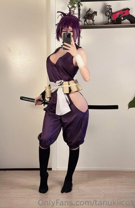 Tanukii Chan model top pictures