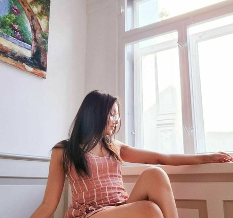 victoriahay pretty actress photos