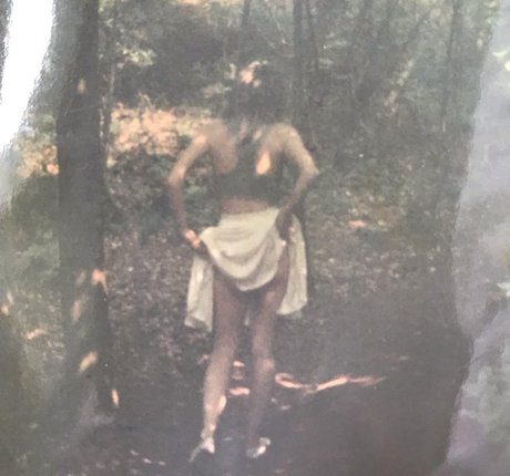 Corrinne Wicks nudes model pics