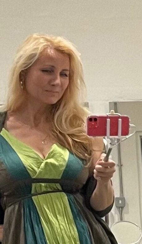 Corrinne Wicks star xxx galleries