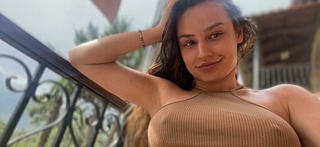 mindygraces profile pic