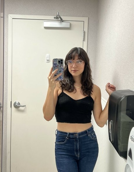 deeptoop model adult pictures