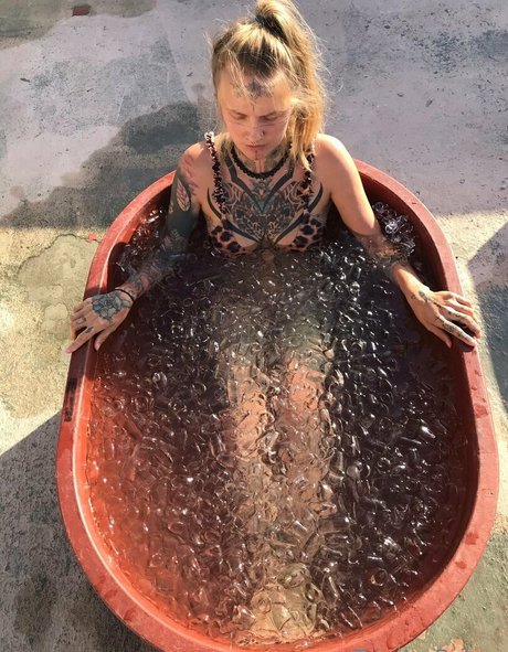 Trinity Eclectic xxx model img