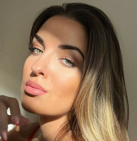 CARA Loves Lingerie perfect actress gallery