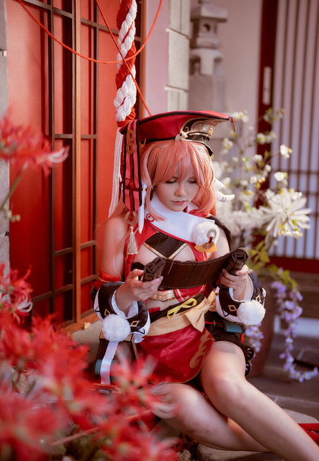 Joyce lin2x model art galleries