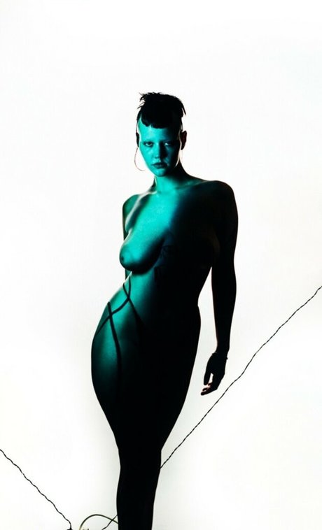 Terese Aguado xxx model photo