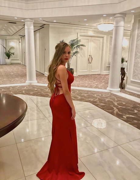 Emily Kyte star adult pics