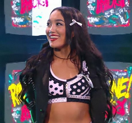 Roxanne Perez pornstar erotic img