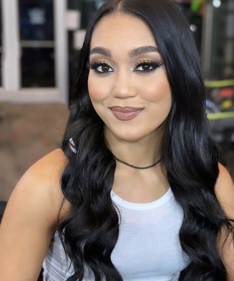 Roxanne Perez exclusive pornstar pic