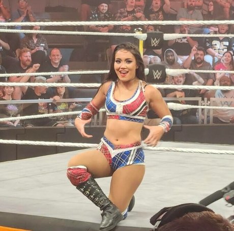 Roxanne Perez model perfect picture