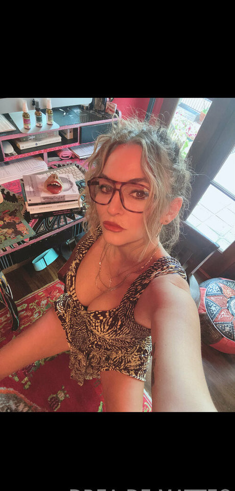 Drea DeMatteo model pornographic pic