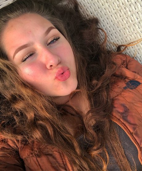 gay handjob onlyfans pornos picture