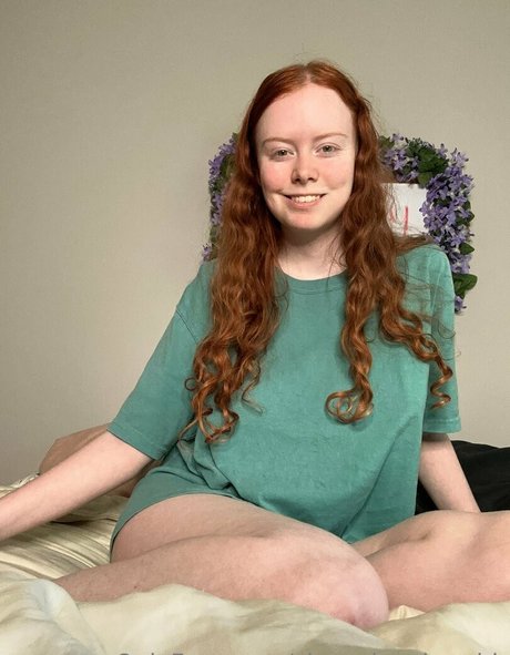 Cherrylovebombb xxx model img