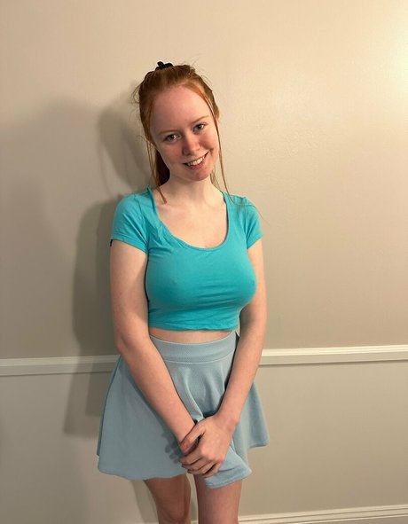 Cherrylovebombb star pornographic photo