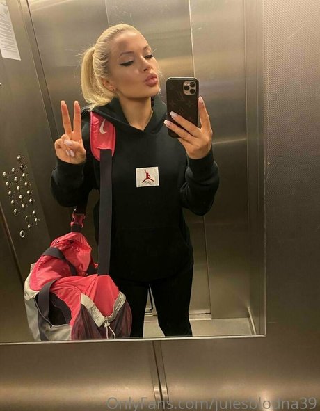 Julesblodna39 porn actress image