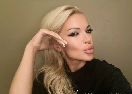 Julesblodna39 sexy star img