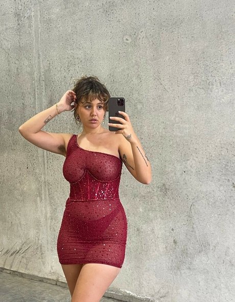 Zigs Mom adult actress image