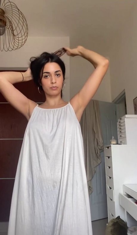 Shirin Azami high quality star photos