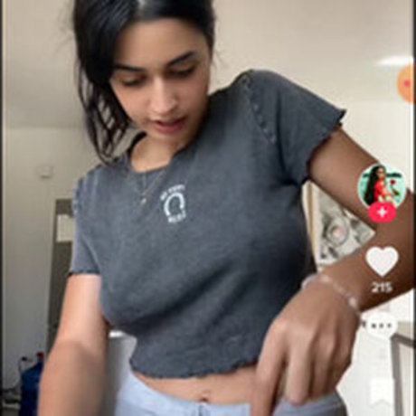 Shirin Azami art model photo