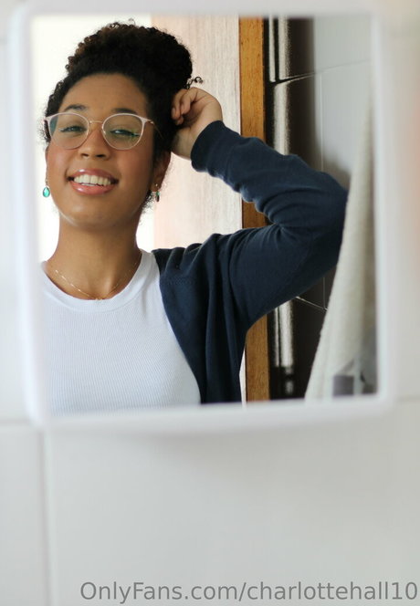 its charl0ttehall pretty star picture