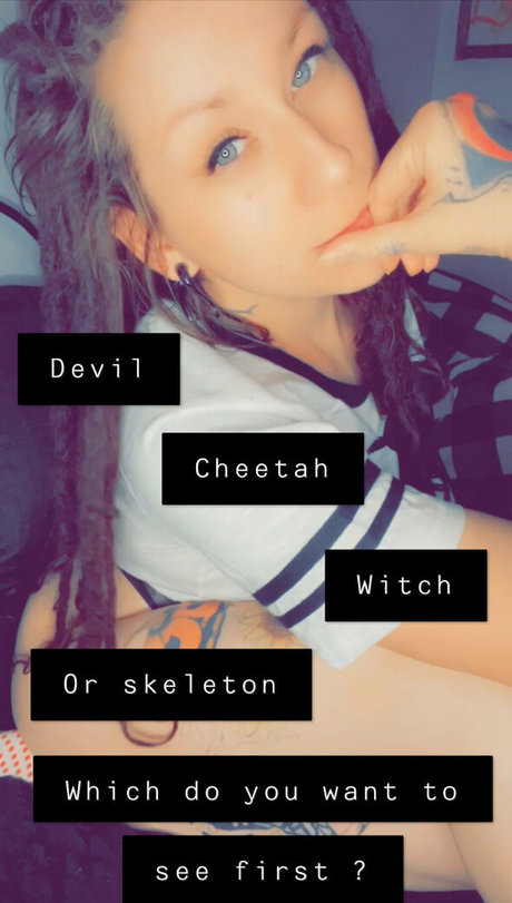 mikkistorm pornstar nudes pic