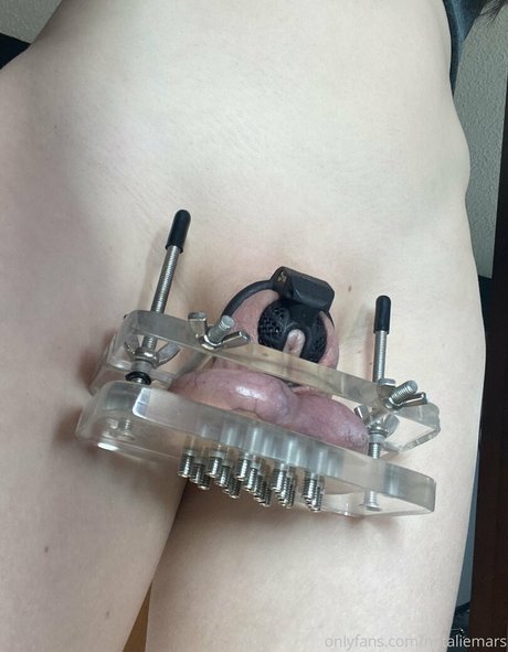 nataliemars model porn pictures