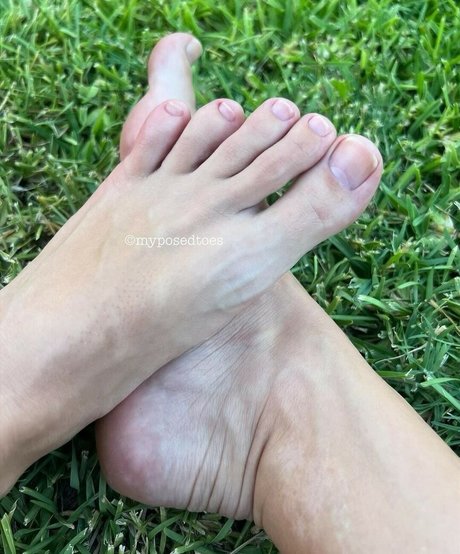 pussy spreading onlyfans sexy naked pics