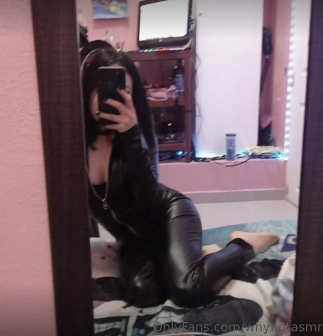 Whynot ASMR xxx actress pics