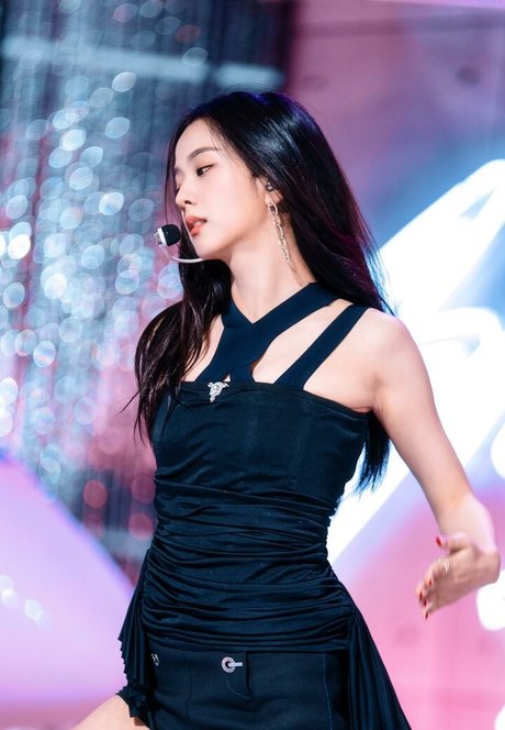 Jisoo erotic pornstar photo