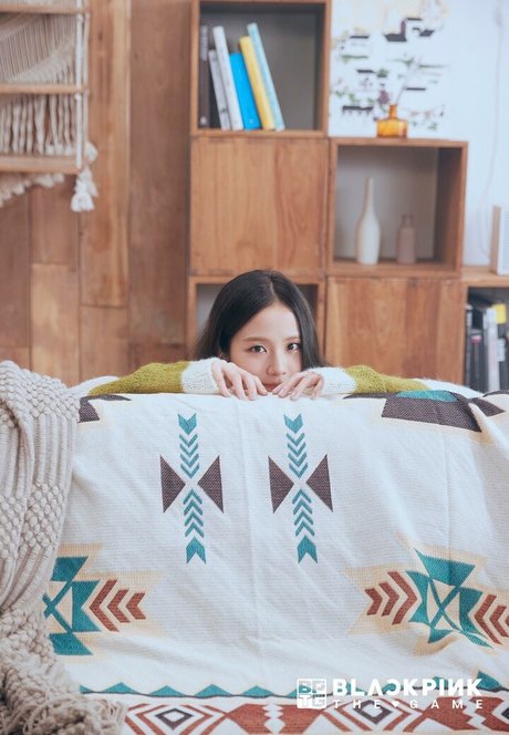 Jisoo naked model images