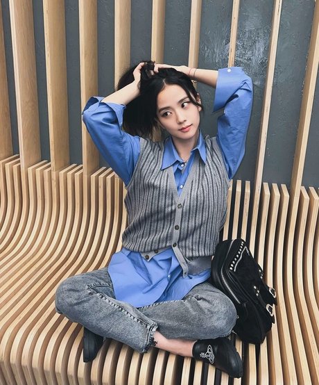 Jisoo xxx actress archive