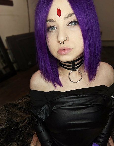 finaru model pornographic archive