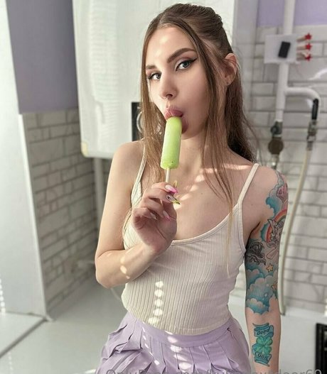 kylienextdoor69 perfect star galleries