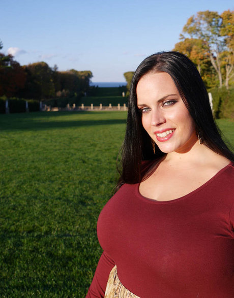 Kinsey Osborn pornstar naked picture