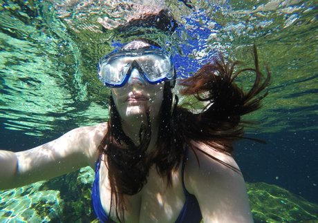 Kinsey Osborn porn star img