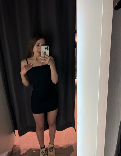 little lisa pornstar art pic