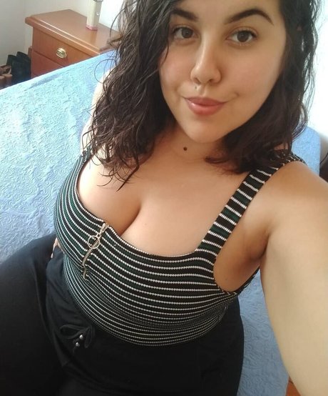 Bianca Novaes exclusive model images