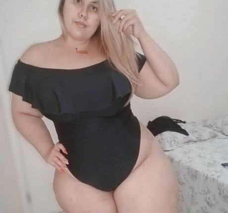 Bianca Novaes pornstar pretty photo