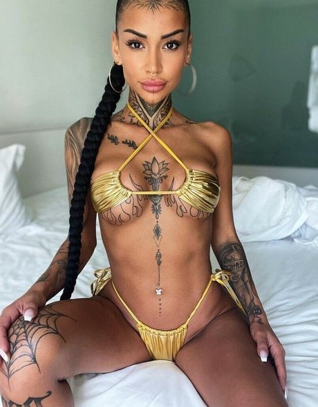 Iinkiira pornstar picture